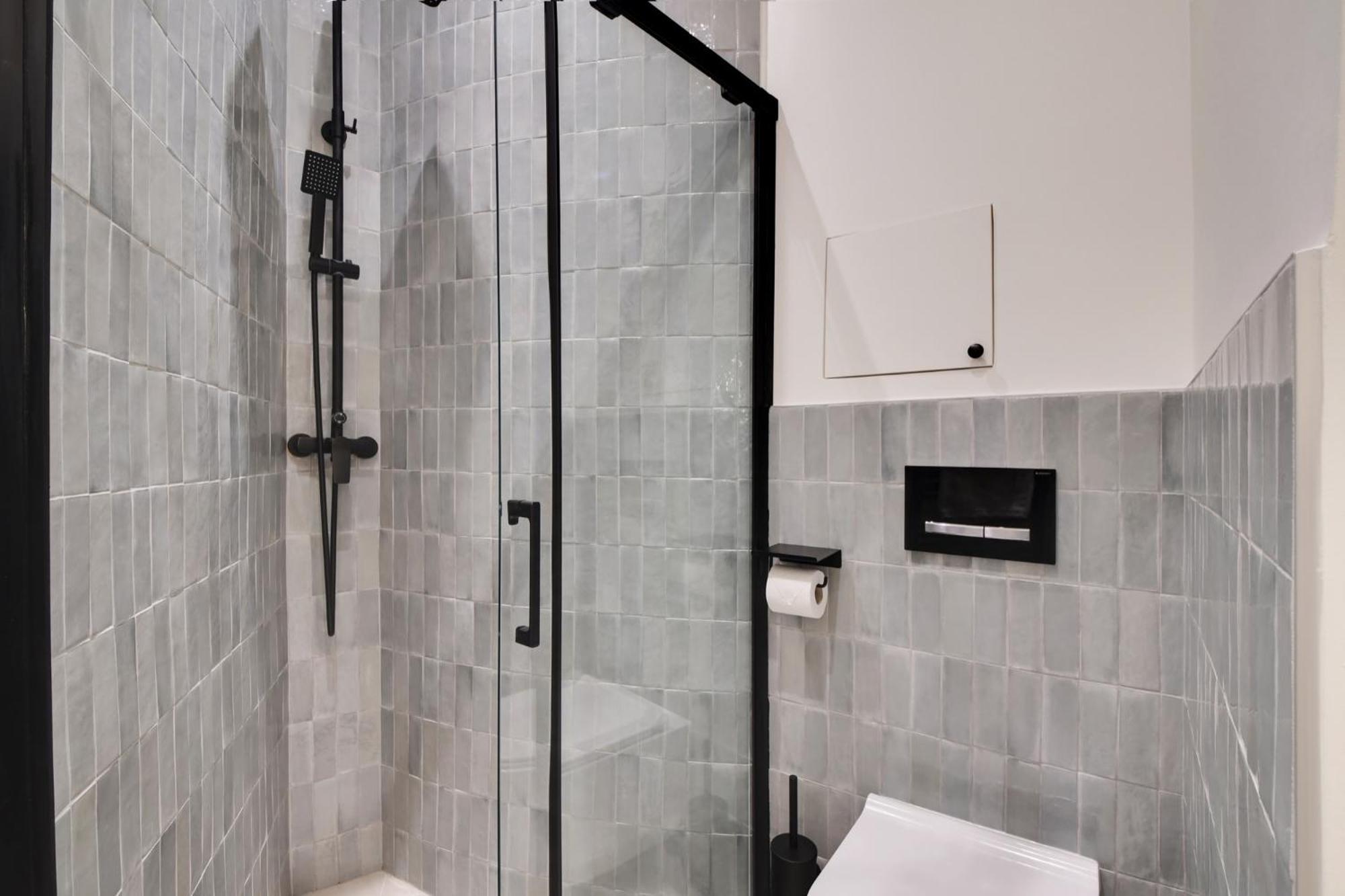 Saint Honore Apartment Paris