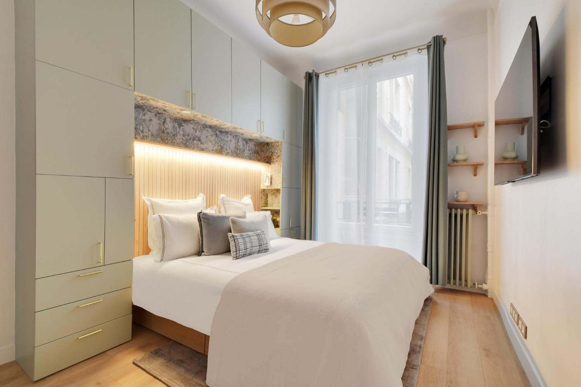 Apartment Saint Honore *